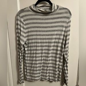 Stripes turtle neck